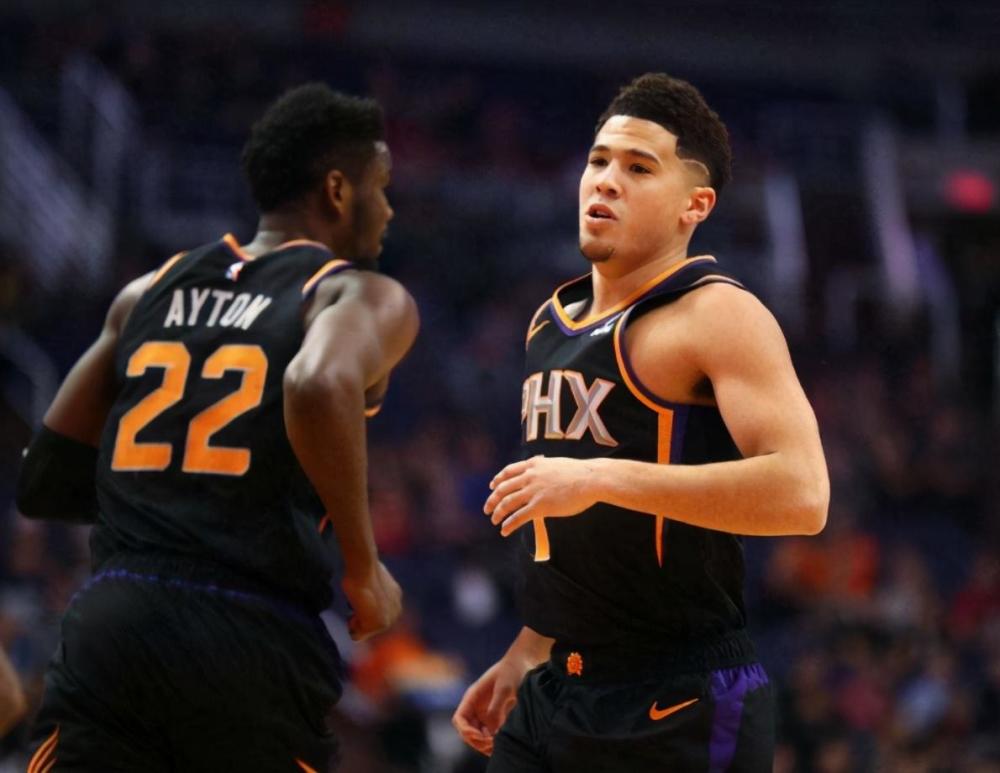 艾顿22+15太阳主场零封灰熊