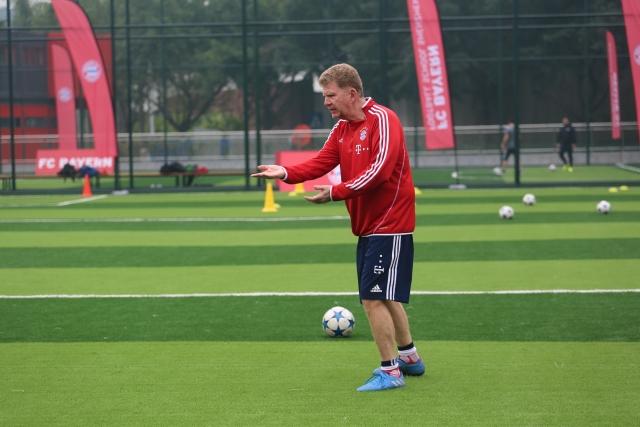 拜仁青训营发掘非洲天才引发关注